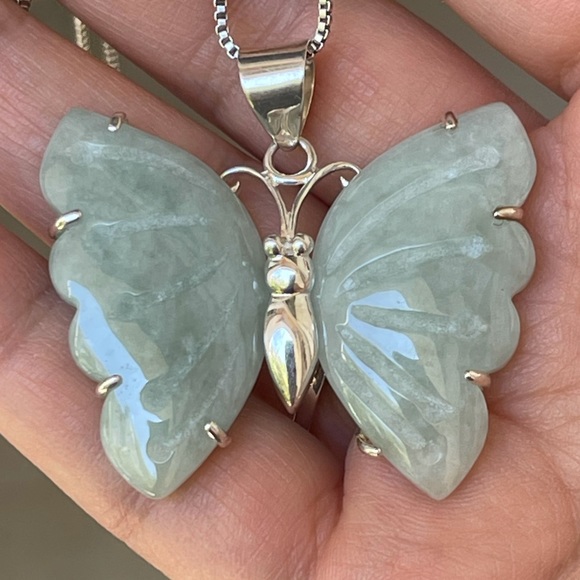 Jadeite jade butterfly 925 silver pendant chain - Picture 6 of 13
